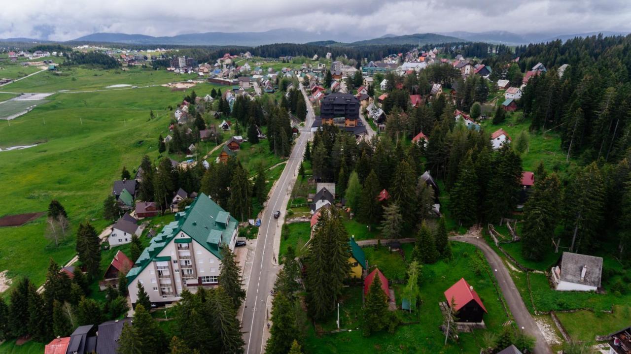 Pino Negro Zabljak Esterno foto